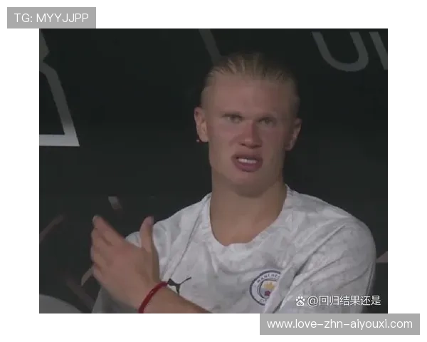 哈兰德头球顶到后角形成极大威胁